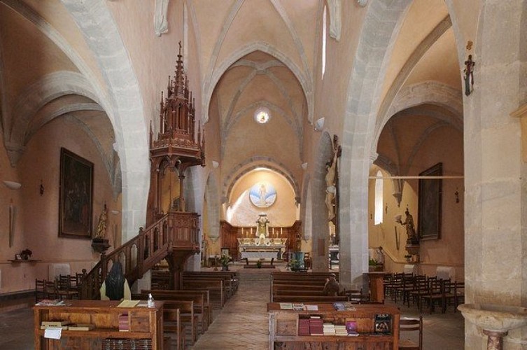 L'intérieur de l'église
