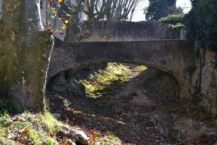 Les ponts de la Latte