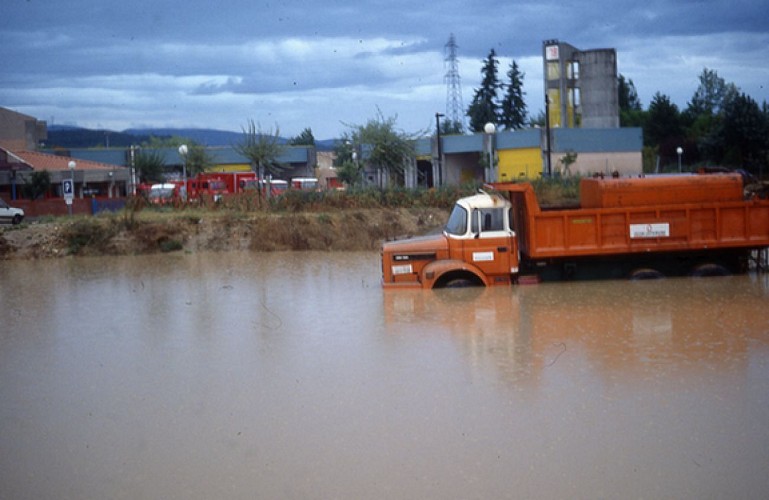 La caserne inondée pendant la crue de 1993