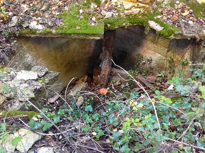 Ancienne citerne couverte