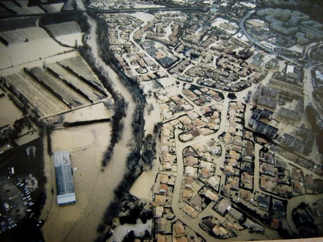 Inondations à Cavaillon en 1994