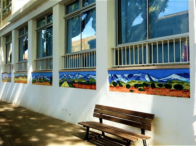 Moitié gauche de la fresque de Jean-Claude Quilici