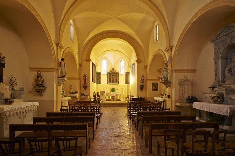 Intérieur Eglise Notre-Dame de Bon Secours