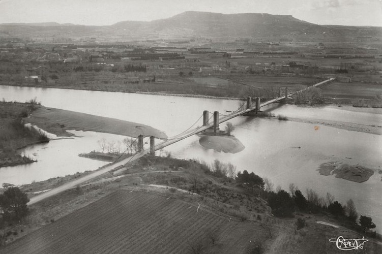 Vieux pont de Mallemort (avant 1955)