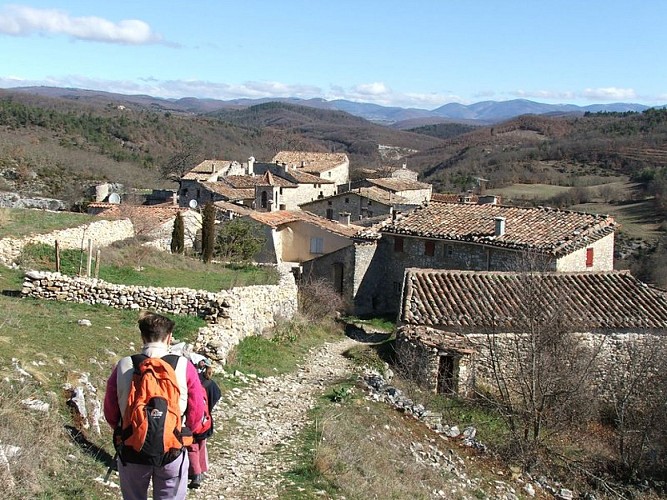 Sentier depuis les belvédères