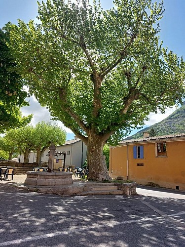 Le chandelier à sept branches