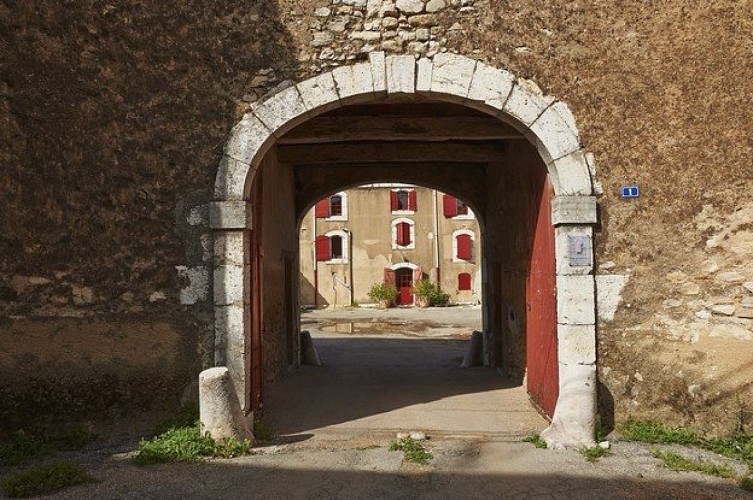 L'entrée du château