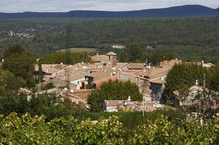 Le village de Pourcieux