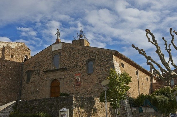 L'entrée de Notre-Dame de l'Assomption