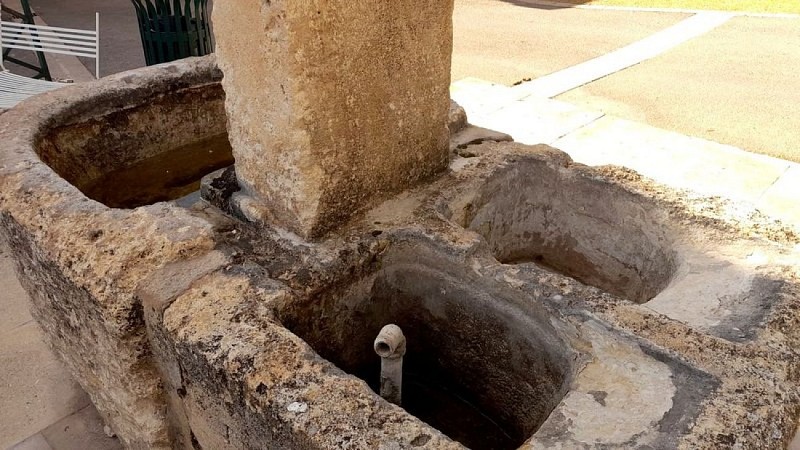 Fontaine de La Placette