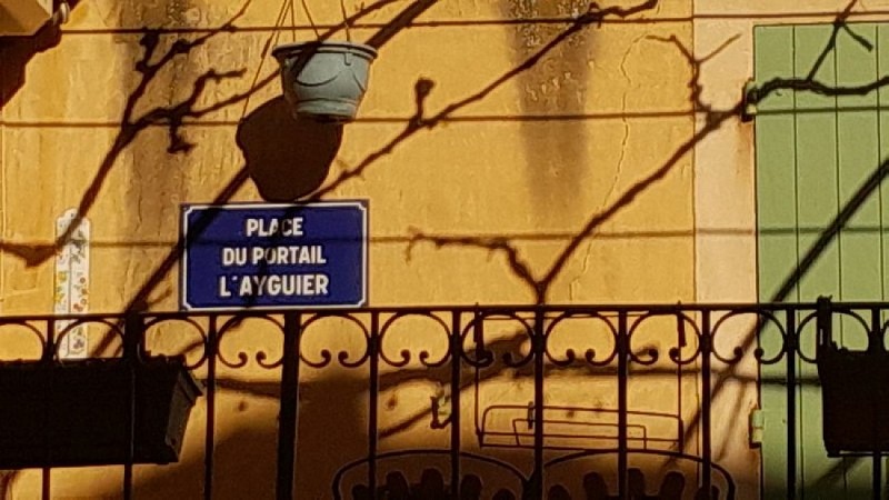 Place du Portail L'Ayguier