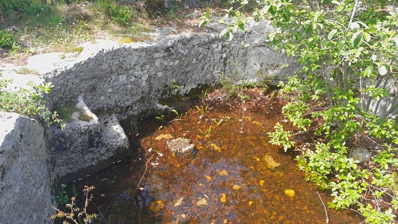 Aiguier à ciel ouvert de Bessons