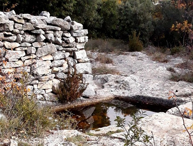 Aiguier à ciel ouvert de Travignon