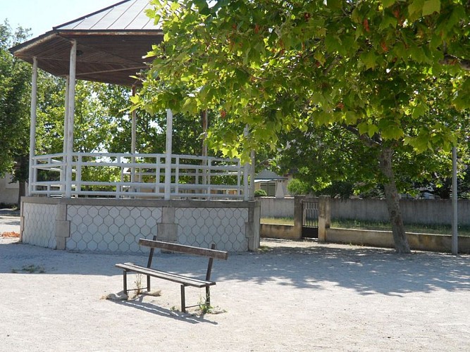Place du quartier Péchiney - Kiosque à musique