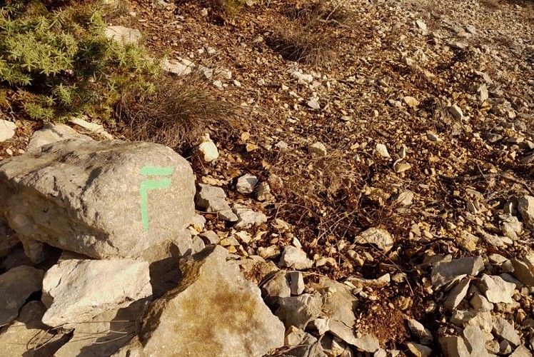 Balisage sur reliquat de mur (PR local)