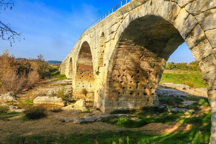 Arches du Pont Julien
