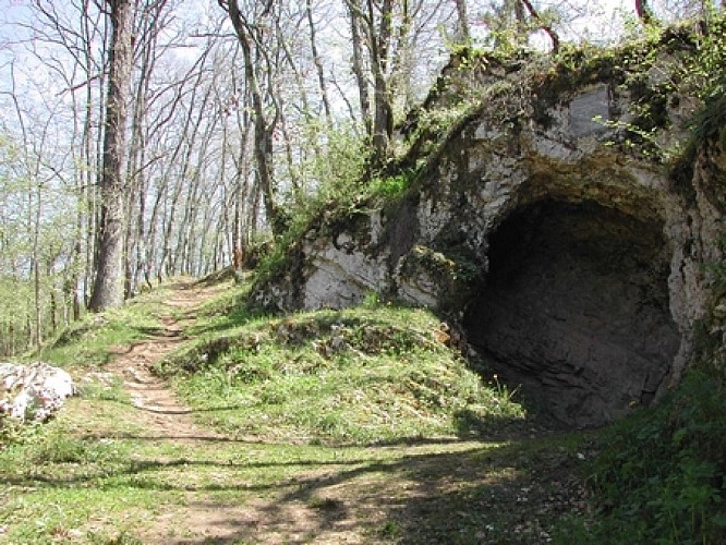 Abri prehistorique AURIGNAC
