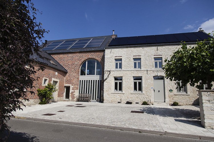 MARIEEMOREJ2020-La-Maison-en-Pierres-19