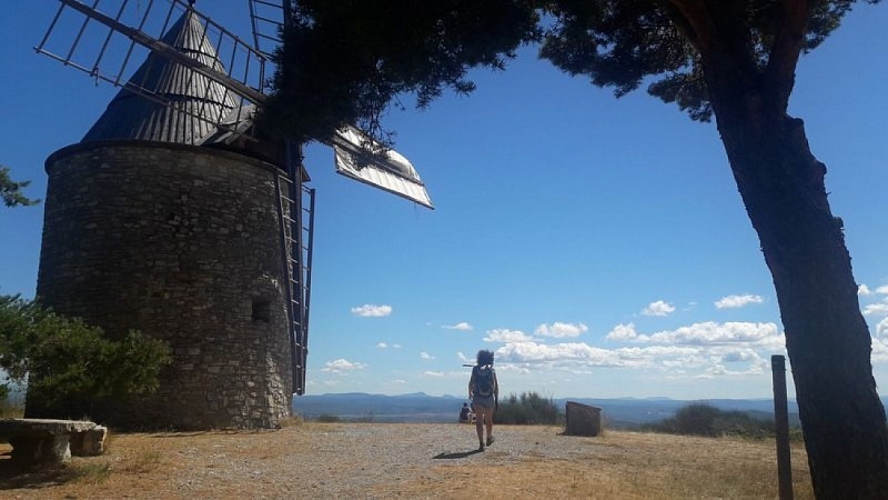 Moulin à vent Saint-Elzéar