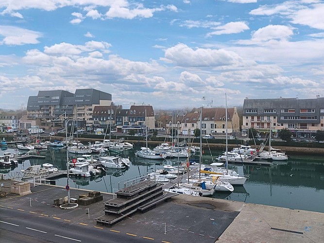 Geffroy-Yvan-Vue port