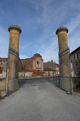Eglise domaine de la terrasse CARBONNE