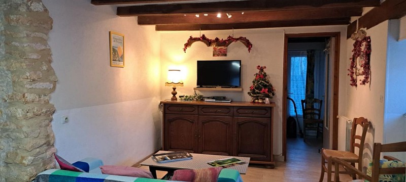 9a512e82-a1d7-401b-ac89-bf6d91d80082