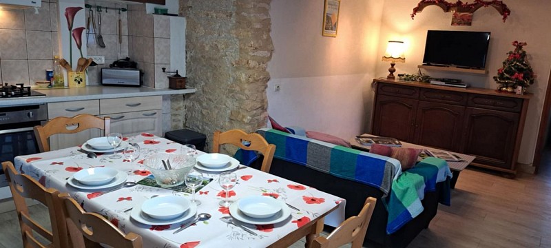 e82c3b5e-67cf-4b2a-9a29-7179ea10455e