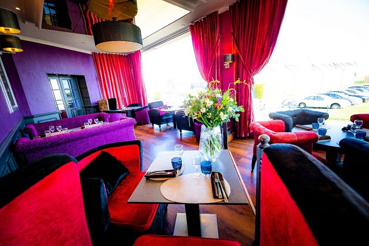 Andry - 1867 - Lounge Bar