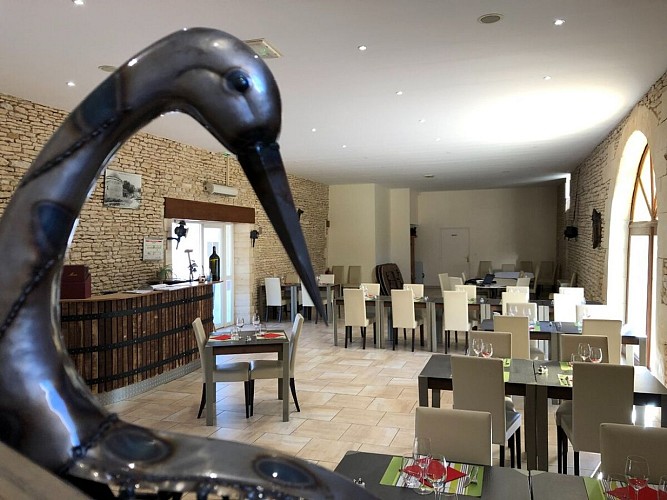 auberge-de-la-luzerne-bar