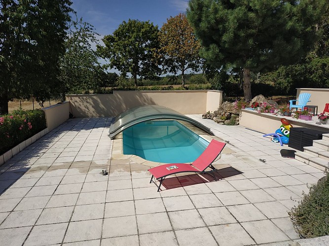 Dammarie en Puisaye -Gîte -Piscine