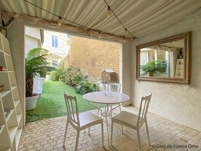 Gîte City Break du Jeudi - Sarrazine - 5