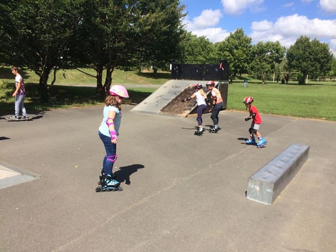 Sirtaqui 800*600 - skate parc