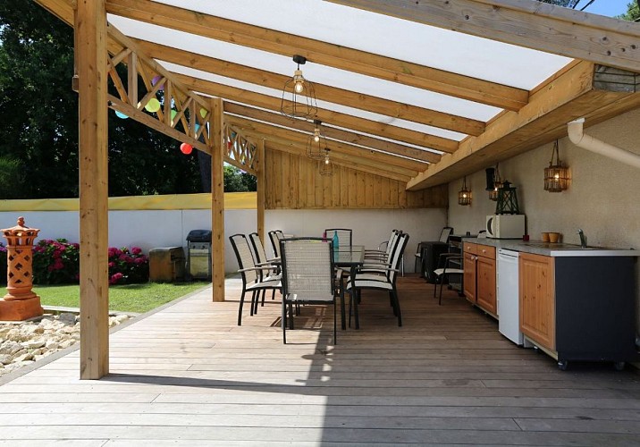 Villa-Teny---cuisine-ext