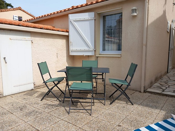 Maison Pool Immobilier Sablais MAIS P04332