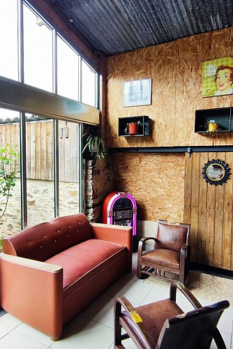 Yourte Lilas avec piscine à la campagne à Thorigny en Vendée