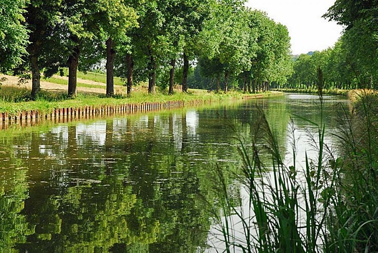 Canal entre Champagne et Bourgogne
