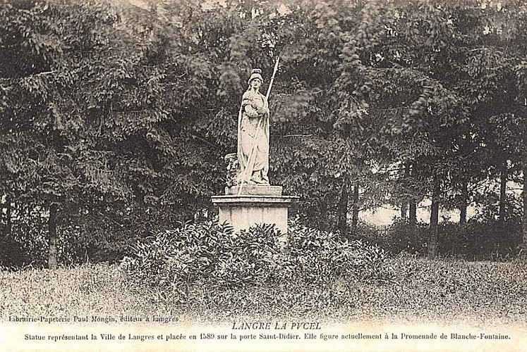 Carte postale de Blanchefontaine à Langres