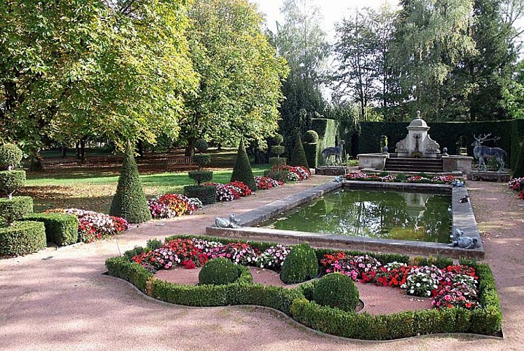 Parc et jardin du château d'Ouge