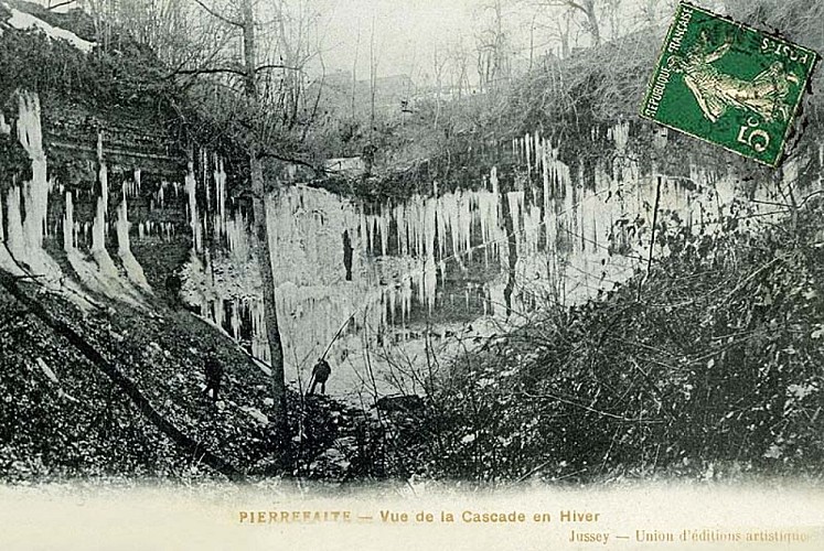 Cascade du Grand Trou à Pierrefaites