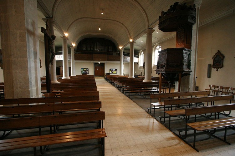 Eglise Saint-Martin de La Noue - La Nef