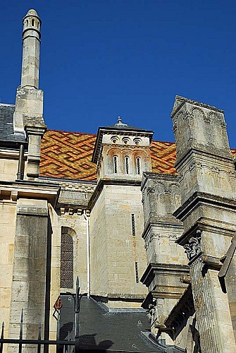 Cathédrale Saint-Mammes à Langres