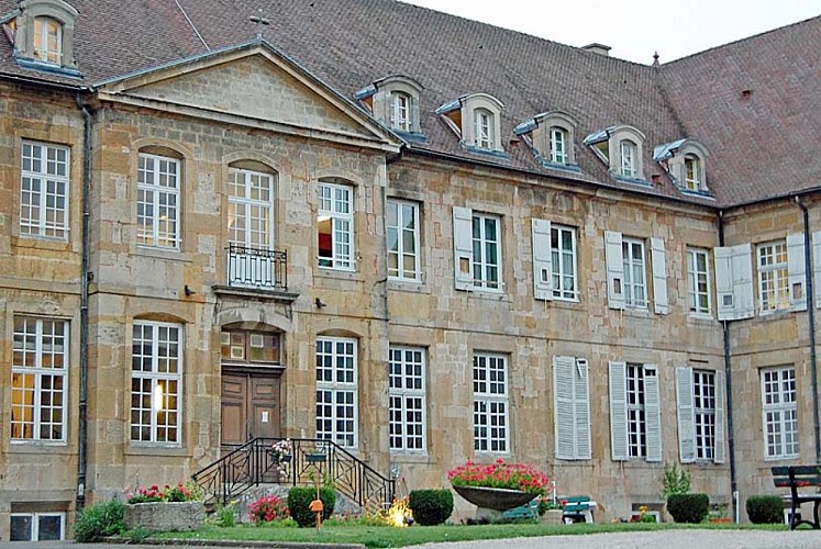 Ancien couvent des Annonciades à Langres