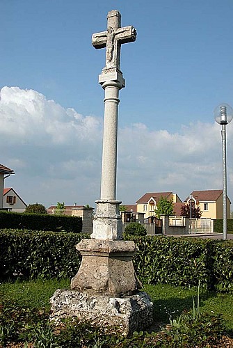 Croix de Champigny-les-Langres
