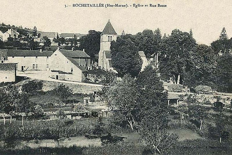 Carte postale de Rochetaille et son église