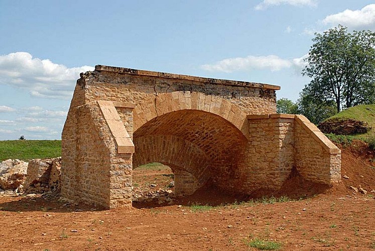 Fort de la pointe de diamant à Saint-Ciergues