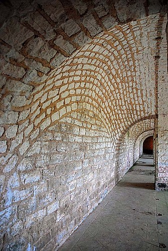 Fort de la Bonnelle à Saints-Geosmes