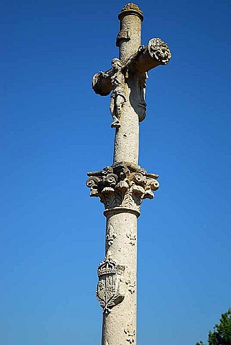 Croix de Verseilles-le-Bas