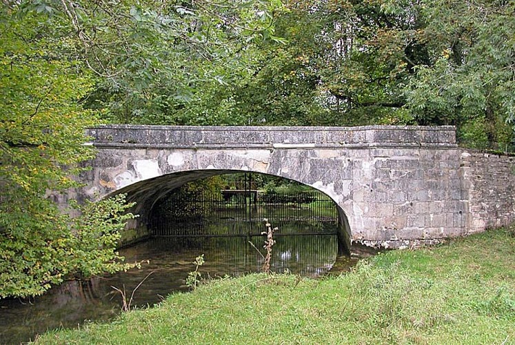 Pont Griselin près d'Auberive