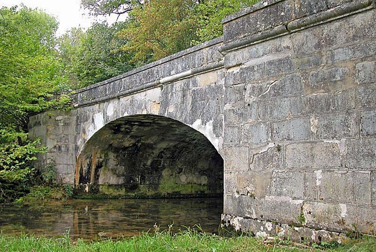 Pont Griselin près d'Auberive