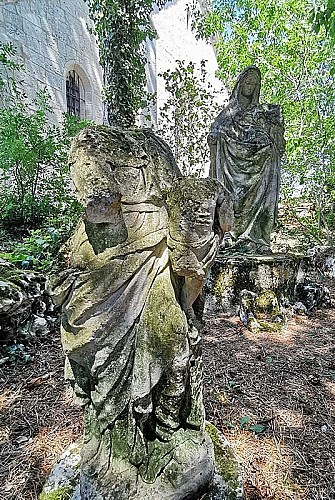 Cimetière de l'église d'Aubigny